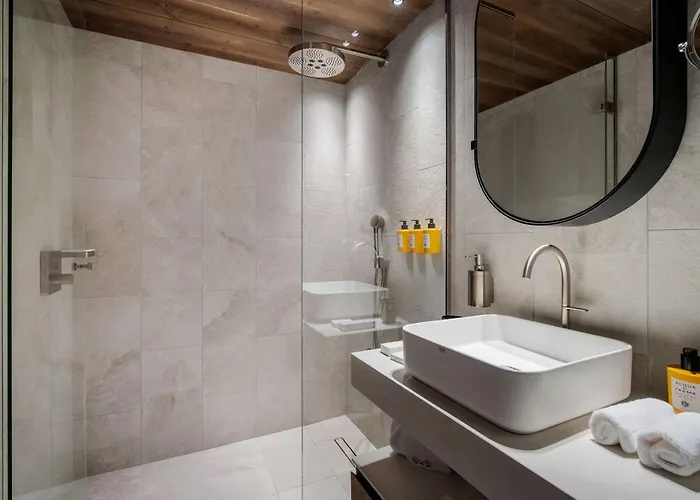 Apartament Luxe A 1850 Avec Et Acces Bien-etre - Fr-1-830-11 Courchevel